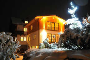 Отель Romantikappartement Petz****  Доннерсбахвальд